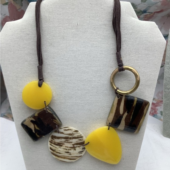 Lemon and Brown Boho Necklace - Picture 2 of 2